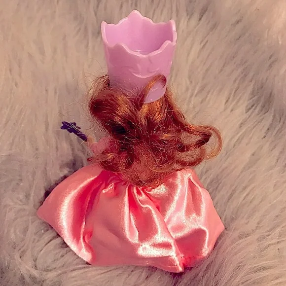 Madam Alexander Doll Glenda from The Wizard of OZ - Picture 6 of 10